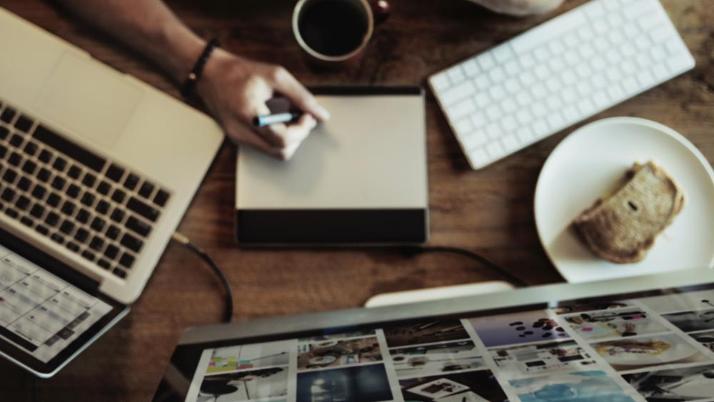 International DAM (Digital Asset Management) Designer